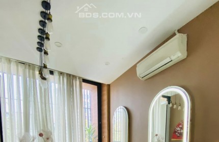VIP CẦU GIẤY - MẶT PHỐ TRƯƠNG CÔNG GIAI VỊ TRÍ ĐẮC ĐỊA MỚI ĐẸP KINH DOANH 320m2 x 8 TẦNG MẶT TIỀN 8m NỞ HẬU 0947052338
